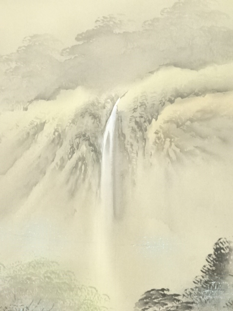 道具 ] - 道具 小川映月筆 彩色山水 肉筆絹本掛軸（共箱） | ネット